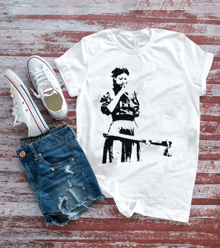 Mia Goth Pearl Film Character With Weapon T-Shirt