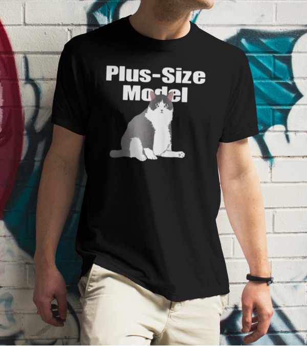 Plus-Size Model Cade Cat White Text Black Background Sitting Gray And White Cat Image T-Shirt