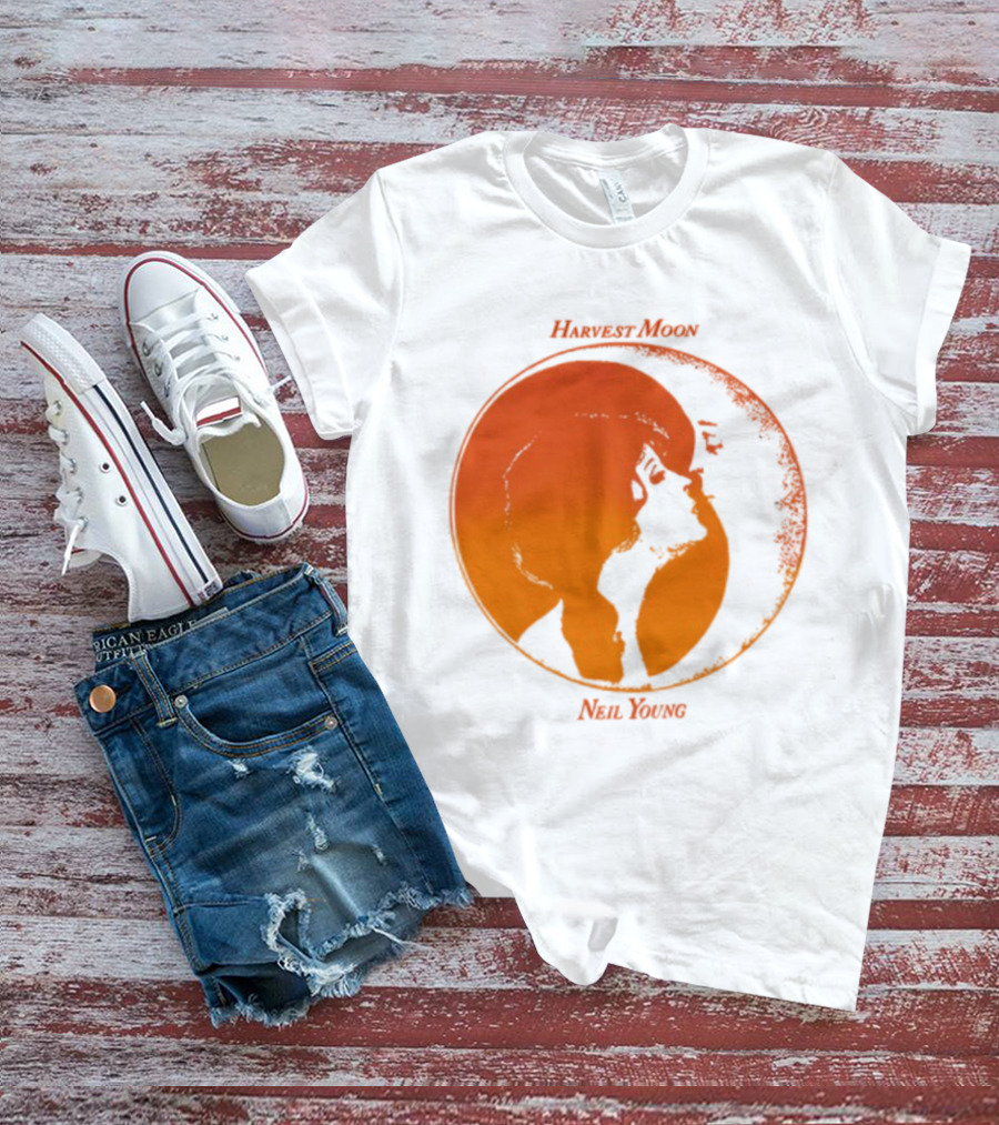 Harvest Moon Neil Young Orange Silhouette Circle T-Shirt