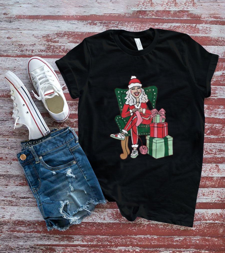 Fleece Navidad Merry Christmas Santa Woman Knitting Presents T-Shirt