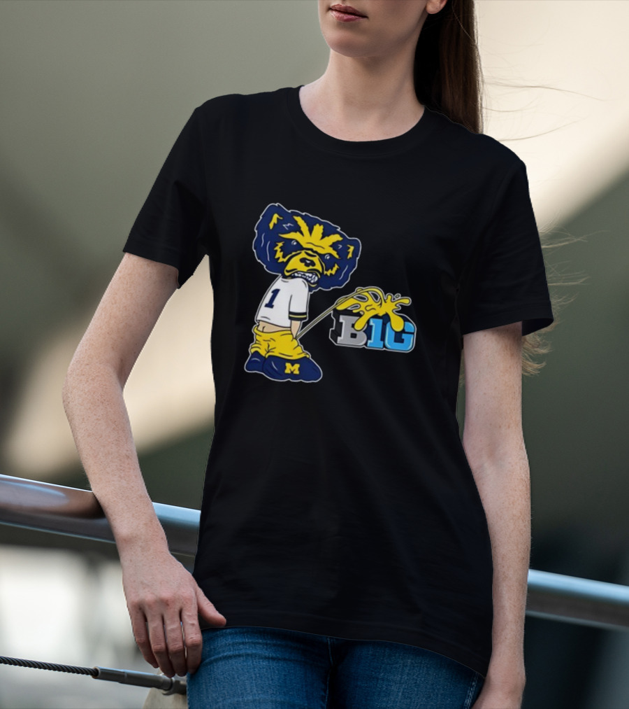 MI Big 10 Wolverine Parody Mascot T-Shirt