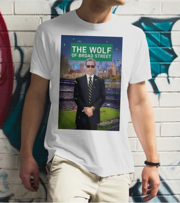 The Wolf Of Broad Street Philly Football Skyline Celebrations T-Shirt