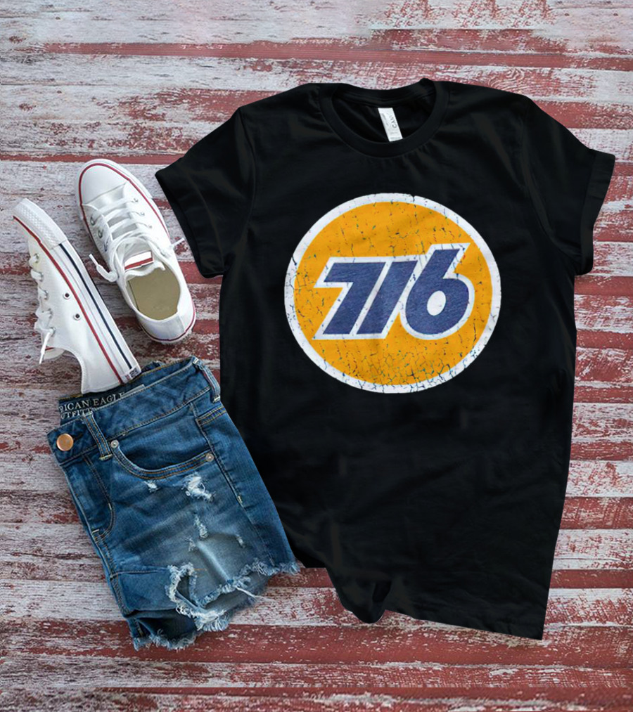 Pumped Up 716 Retro Sports Number Circle T-Shirt