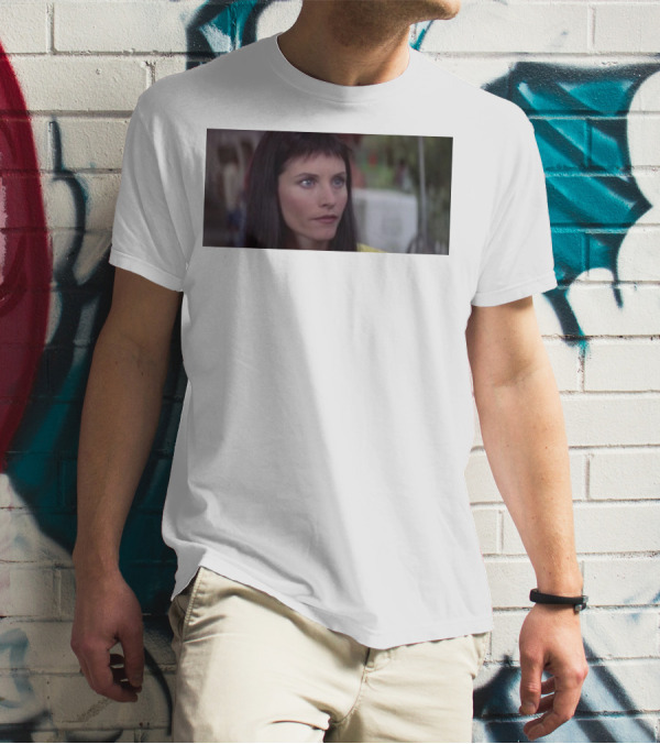 Courteney Cox Scream Movie Character House Party Scene T-Shirt