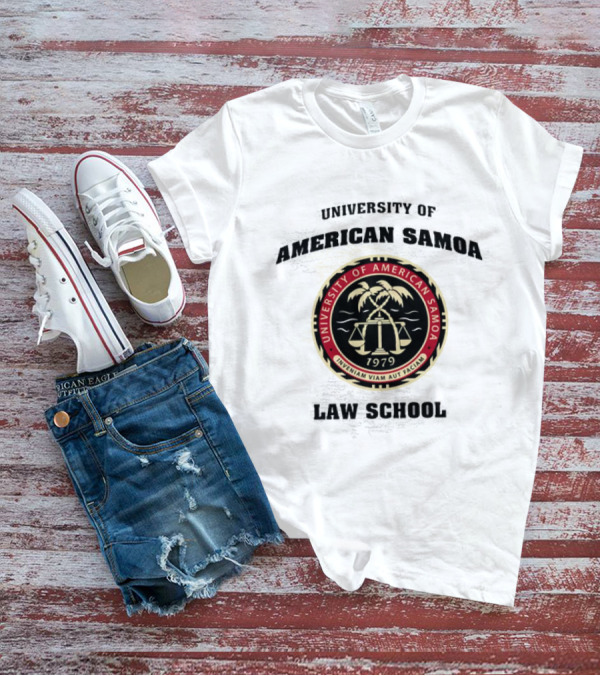 University Of American Samoa Law School Seal 1979 Riventiam Viam Aut Faciam T-Shirt