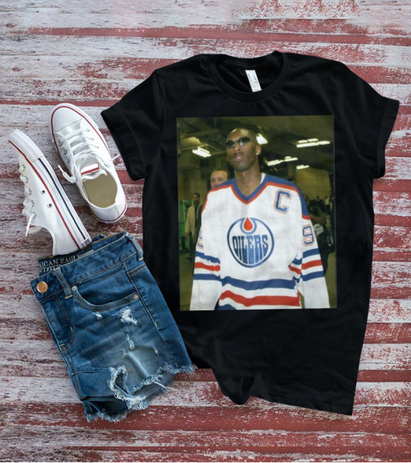 Warren Foegele Wearing Mamba Oilers 99 T-Shirt
