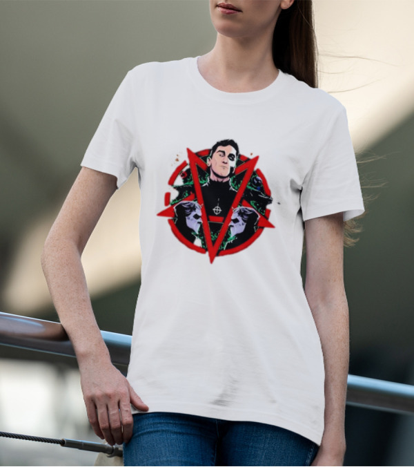 Hawks Remera MVP Vector Triangular Symbol With Mysterious Figure And Crossed Arms T-Shirt
