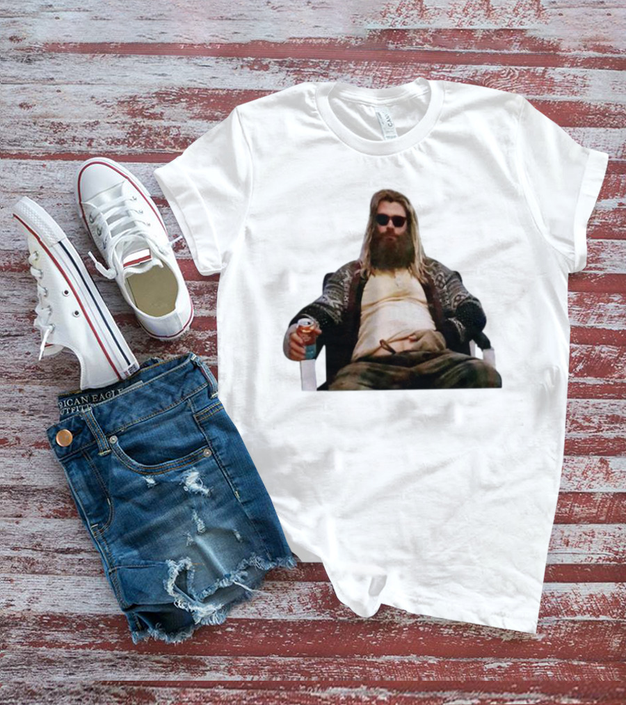 Marvel Avengers Endgame Fat Thor Sitting Relaxed With Drink T-Shirt