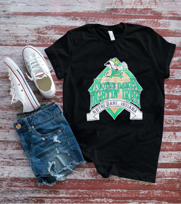 Notre Dame Fightin Irish Notre Dame Indiana Logo With Leprechaun T-Shirt