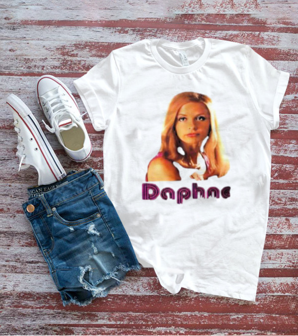 Sarah Michelle Gellar As Daphne In Scooby-Doo Movie T-Shirt