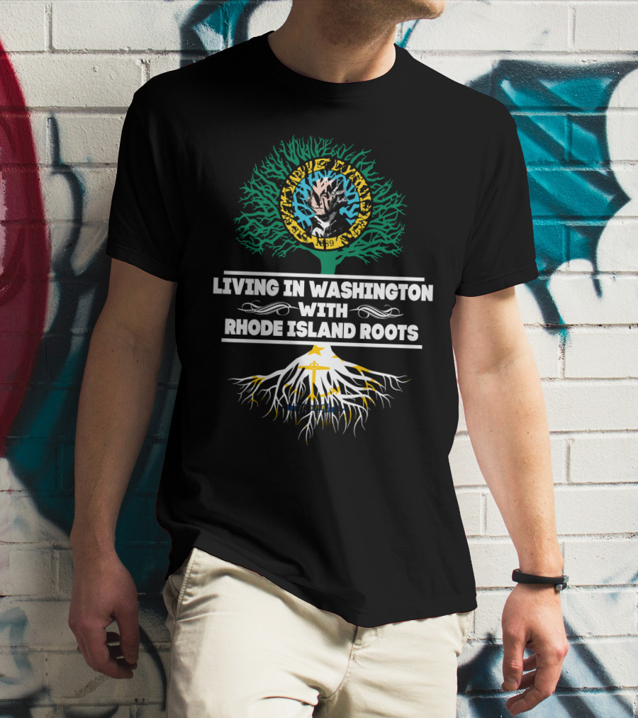 Living In Washington With RHODE ISLAND Roots Showing Celtic Style Tree And Chain Link Circle T-Shirt