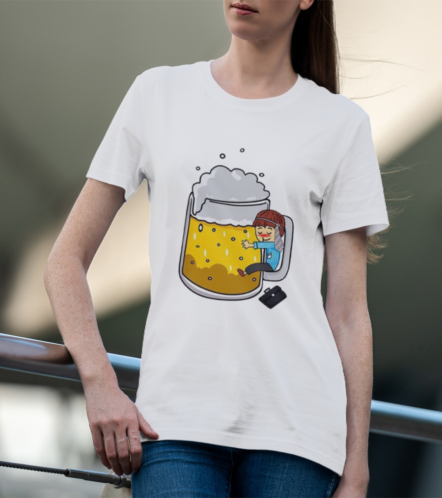 Beer Mug Hug With Traveler Cartoon Character T-Shirt