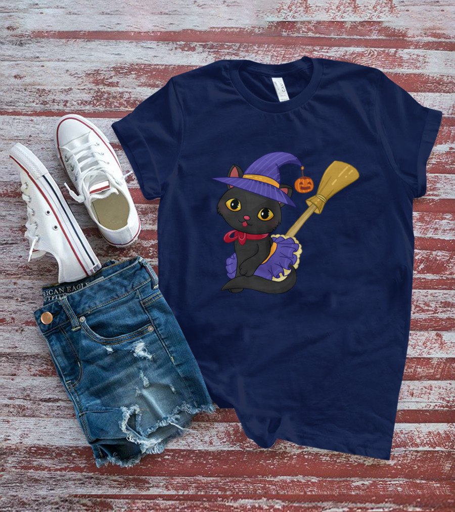 Halloween Black Cat In Witch Hat With Broom And Pumpkin Charm T-Shirt