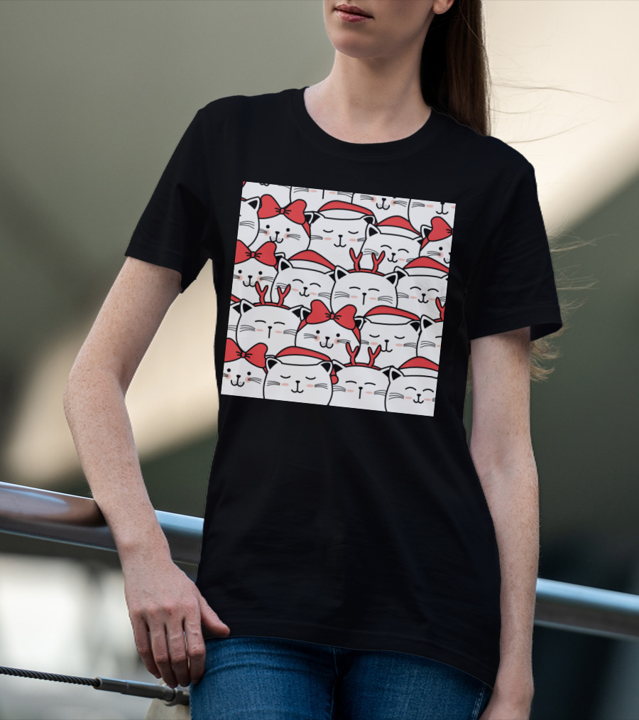 Cute Cat Christmas Santa Hats And Red Bows T-Shirt