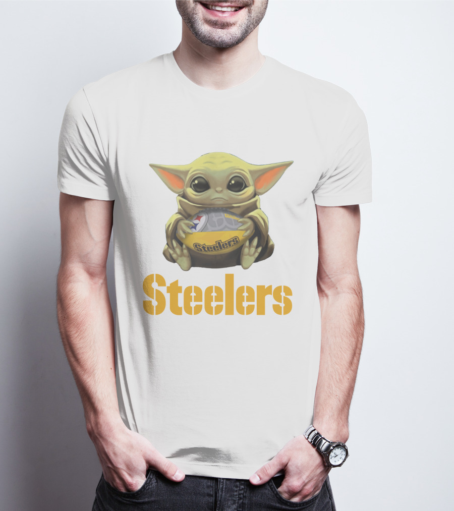 Baby Yoda Hug Steelers Football Team T-Shirt