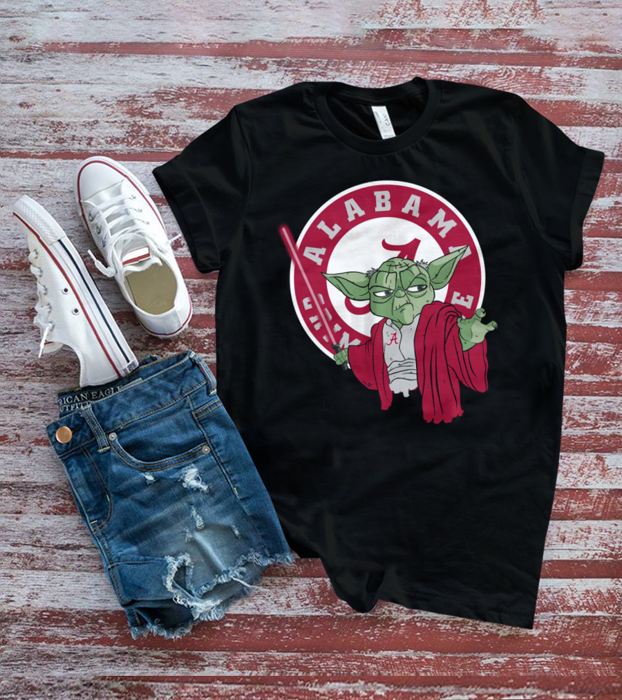 Alabama Crimson Tide Yoda With Lightsaber T-Shirt