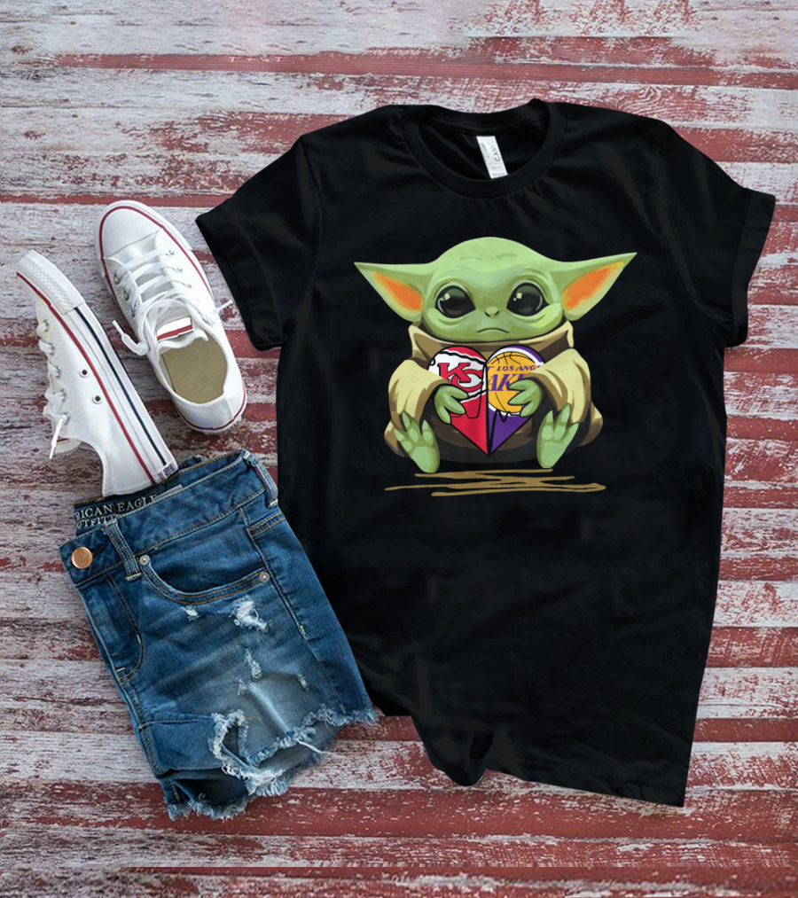 Baby Yoda Holding Kansas City Chiefs Los Angeles Lakers Heart T-Shirt