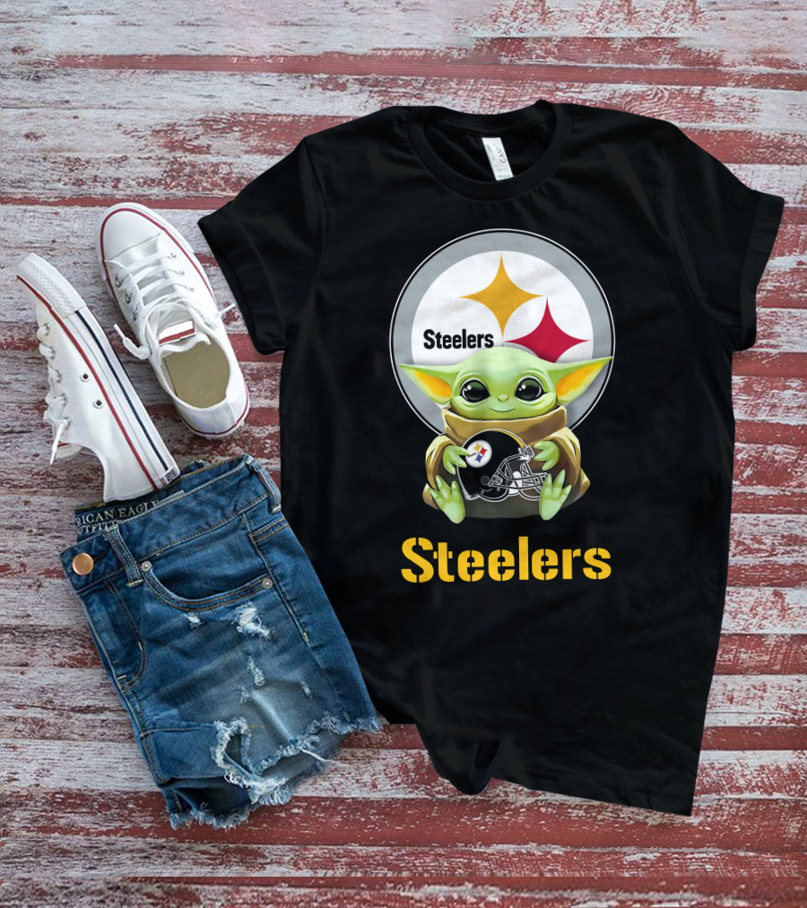 Star Wars Baby Yoda Hug Steelers Helmet With Pittsburgh Steelers T-Shirt