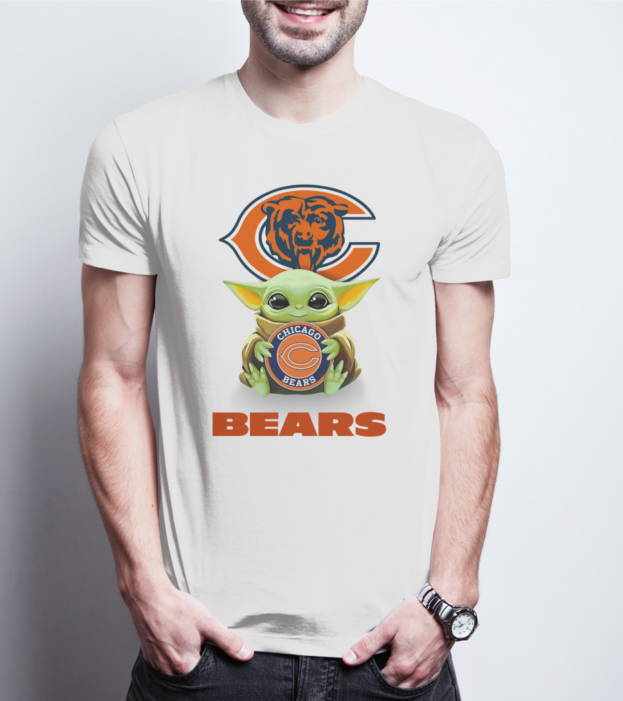 Star Wars Baby Yoda Hug Chicago Bears Bears T-Shirt