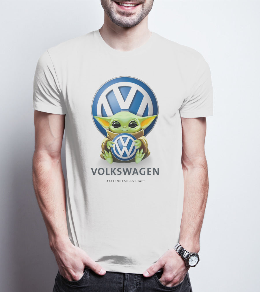 Star Wars Baby Yoda Hug Volkswagen Logo Aktiengesellschaft T-Shirt
