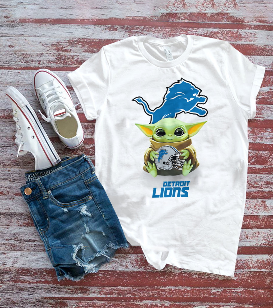 Grogu Holding Detroit Lions Helmet T-Shirt