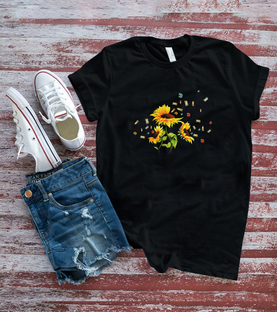 Sunflower Book Dandelion Reading Fan Floral T-Shirt