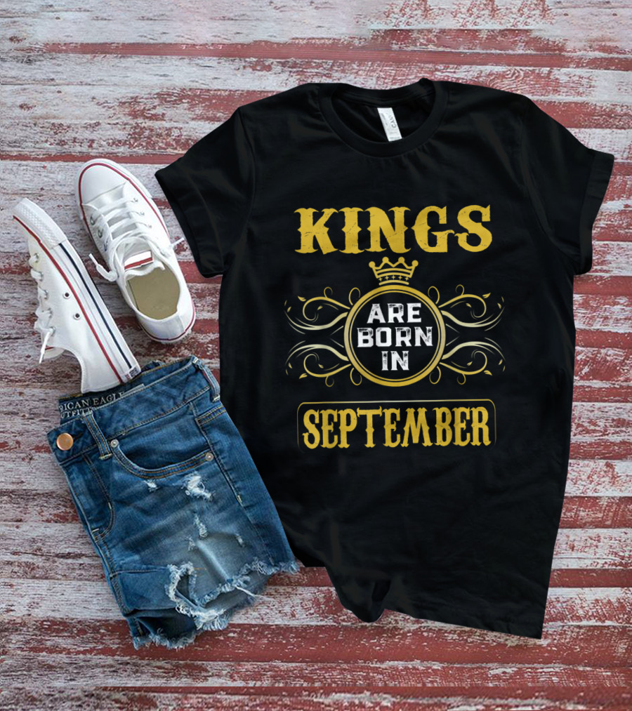 Kings Are Born In September Crown And Ornamental T-Shirt