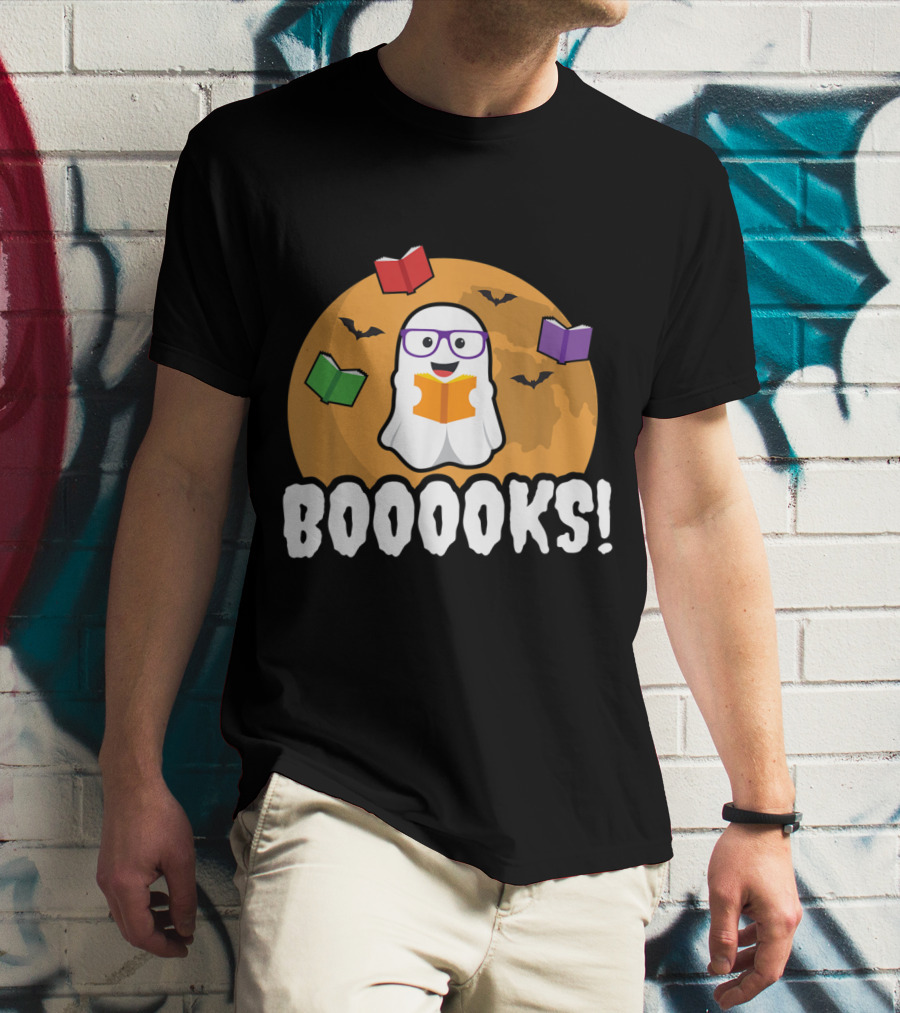 Booooks Ghost Boo Read Books Library Halloween Theme With Flying Bats And Moon T-Shirt