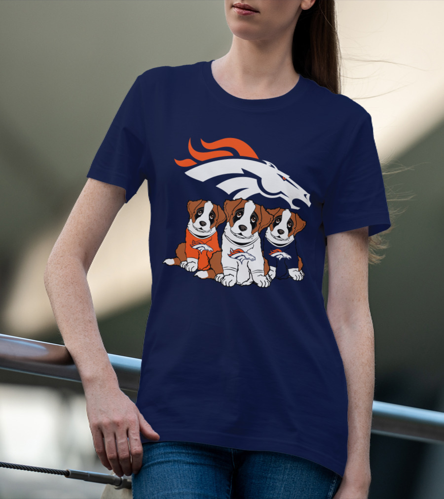 Denver Broncos Saint Bernard T-Shirt