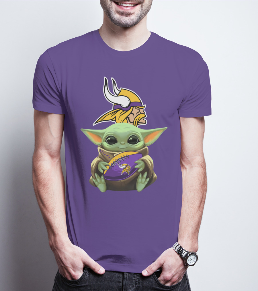 Babyyoda Minnesota Vikings Fan With Football T-Shirt
