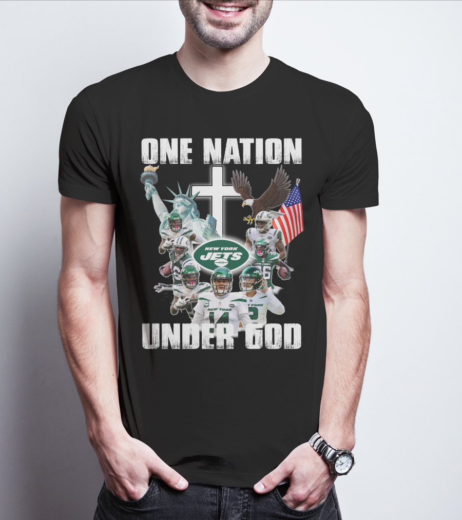 New York Jets One Nation Under God Statue Of Liberty Eagle Flag Football Players T-Shirt