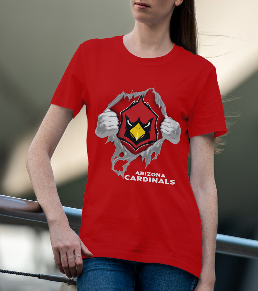 Arizona Cardinals Fierce Mascot Display With 06 Football Spirit T-Shirt