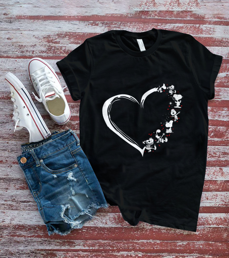 Heartsnop Peanuts Snoopy Heart Shape Love T-Shirt