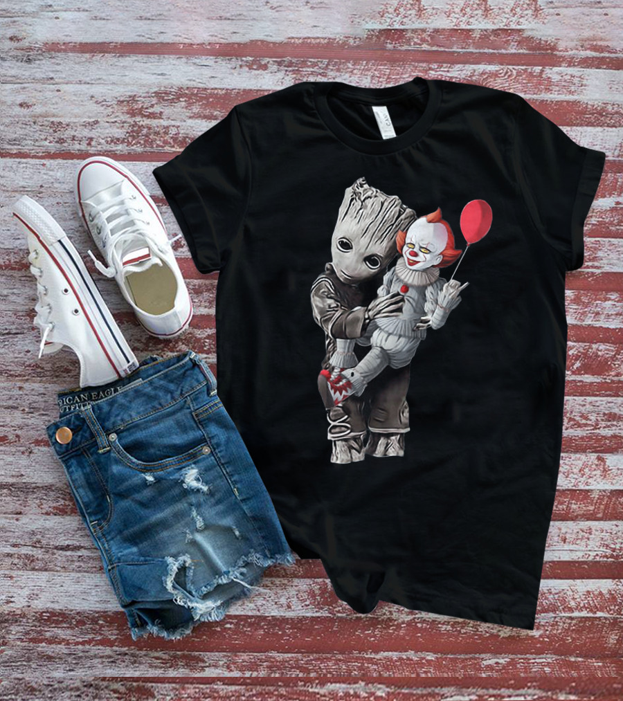 Groot Holding Pennywise With Balloon T-Shirt