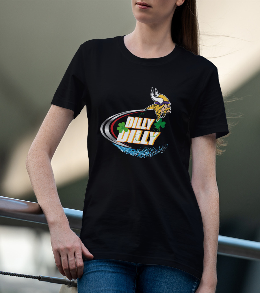Dilly Dilly Minnesota Vikings Logo With Shamrocks And Water Splash T-Shirt