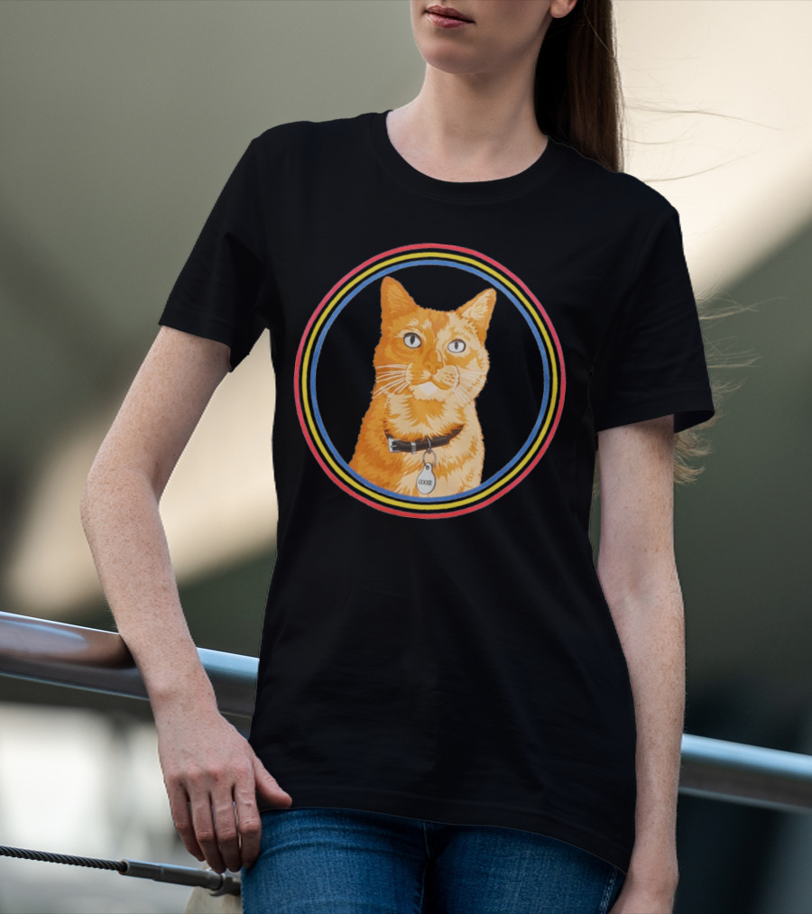 Marvel Captain Marvel Goose Cat Retro Circle T-Shirt