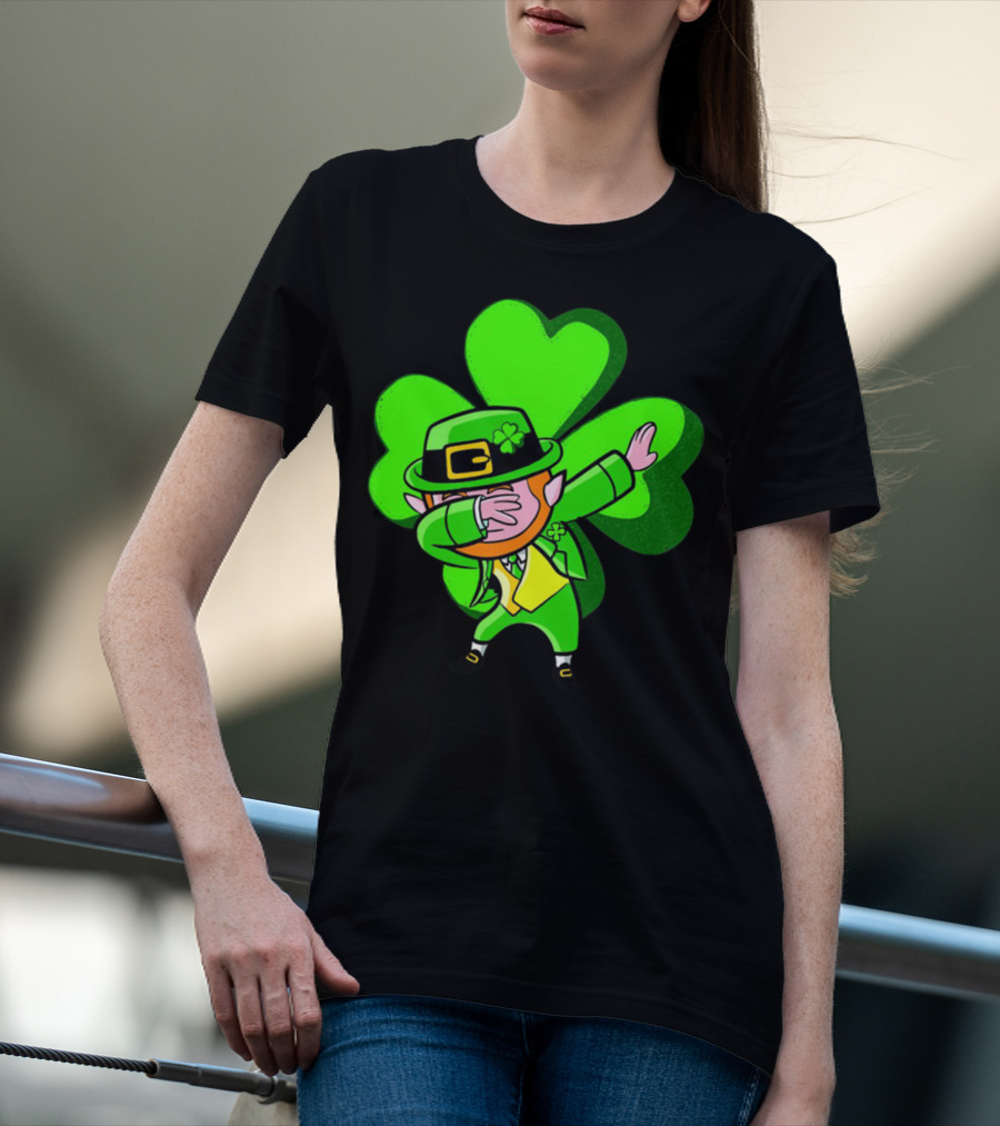 Leprechaun Dab Dance Shamrock St Patrick's Day Luck Ireland T-Shirt