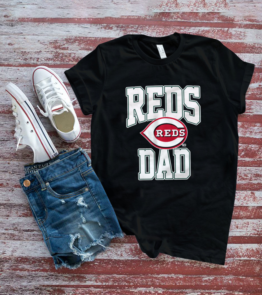 Cincinnati Reds Dad Baseball Logo Fan Gear T-Shirt