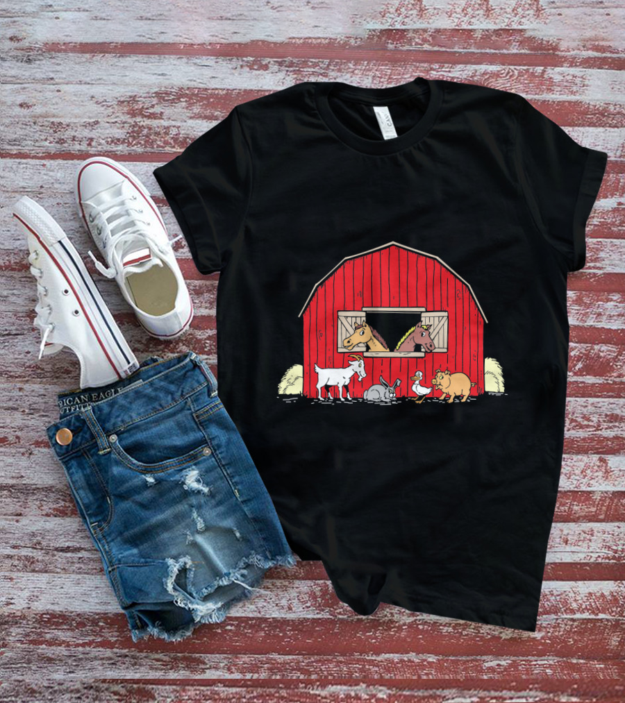 Barnyard Animals Red Barn Horses Pig Goat Duck Scene T-Shirt