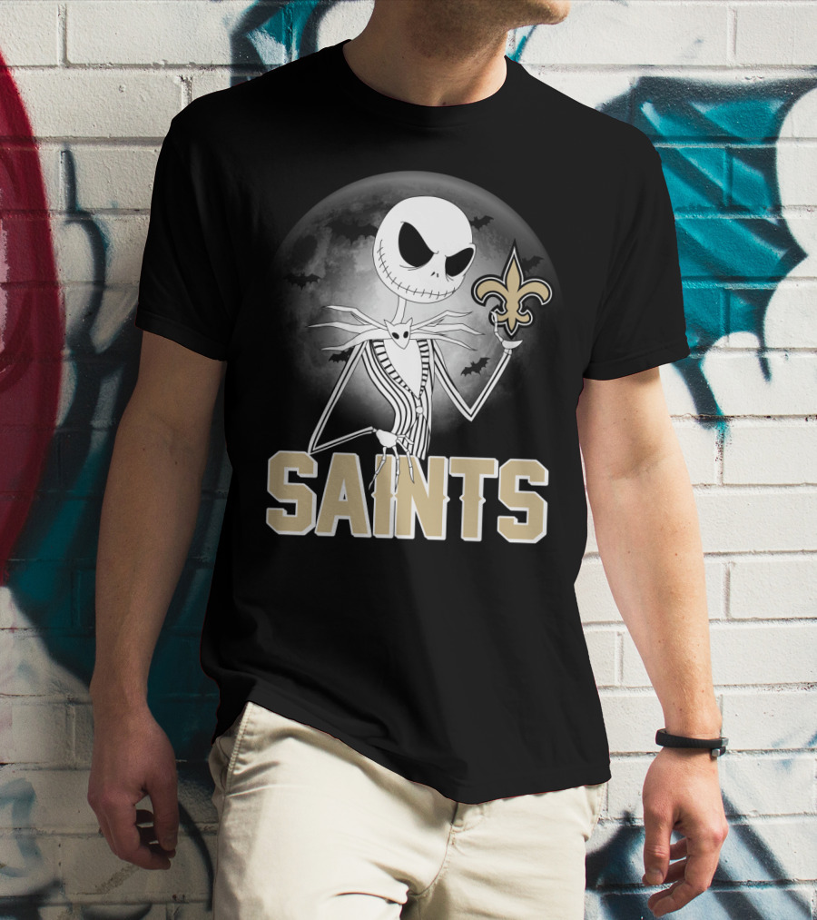 Jack Skellington Holding Fleur-De-Lis Halloween New Orleans Saints T-Shirt