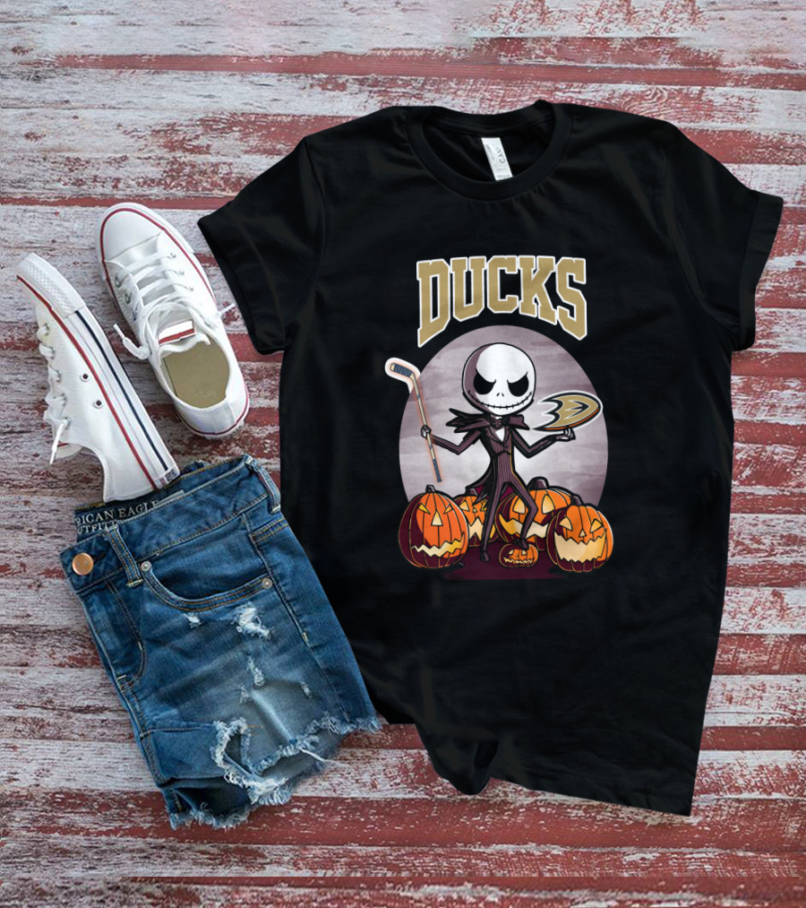 Jack Skellington Halloween Anaheim Ducks Hockey Pumpkins T-Shirt