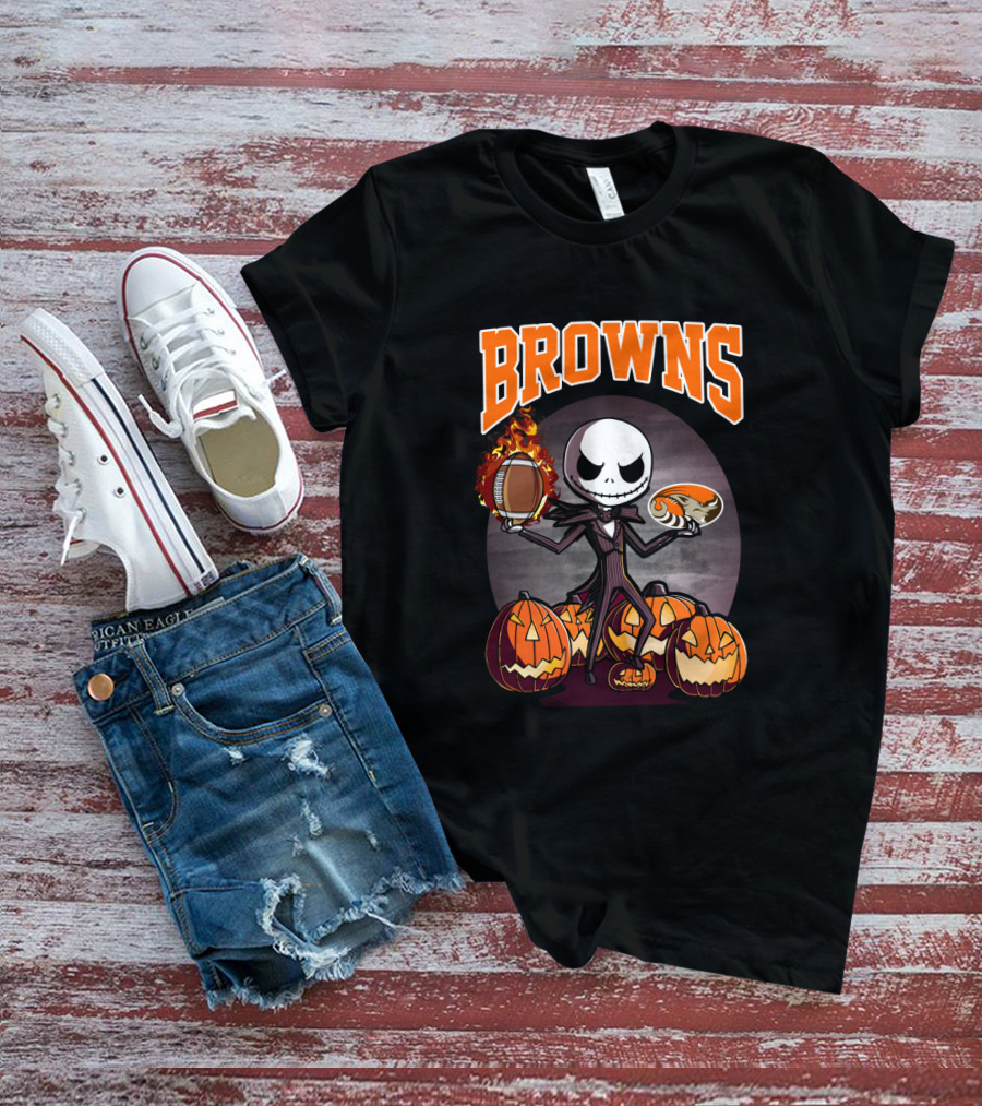 Jack Skellington Halloween Cleveland Browns Pumpkin Fire Football T-Shirt