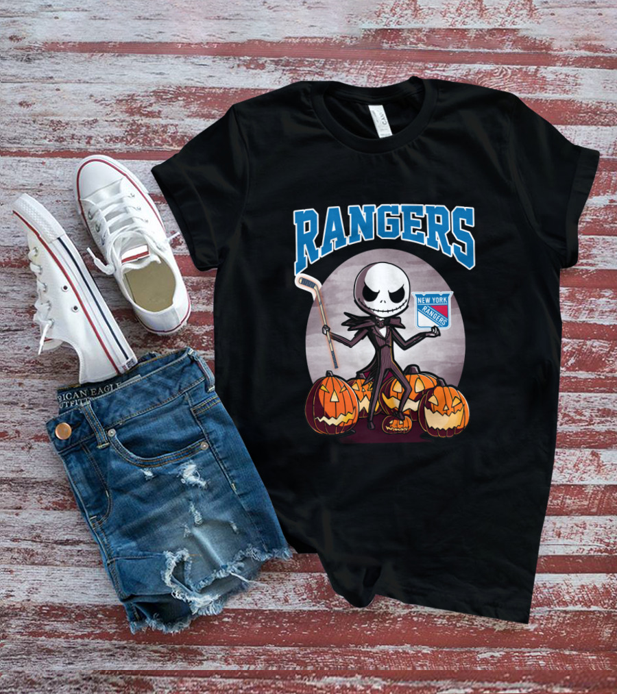New York Rangers Jack Skellington Halloween Holding Hockey Stick With Pumpkins T-Shirt