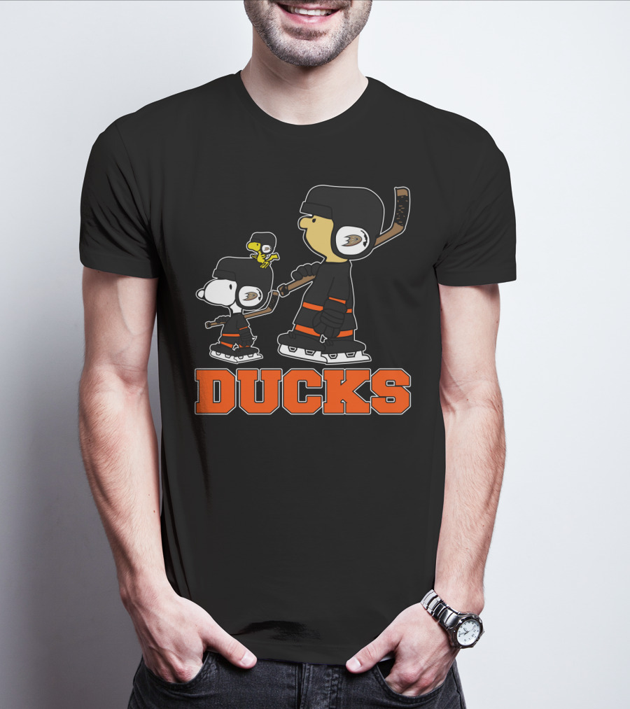 Snoopy Woodstock And Anaheim Ducks Hockey Team Fans T-Shirt