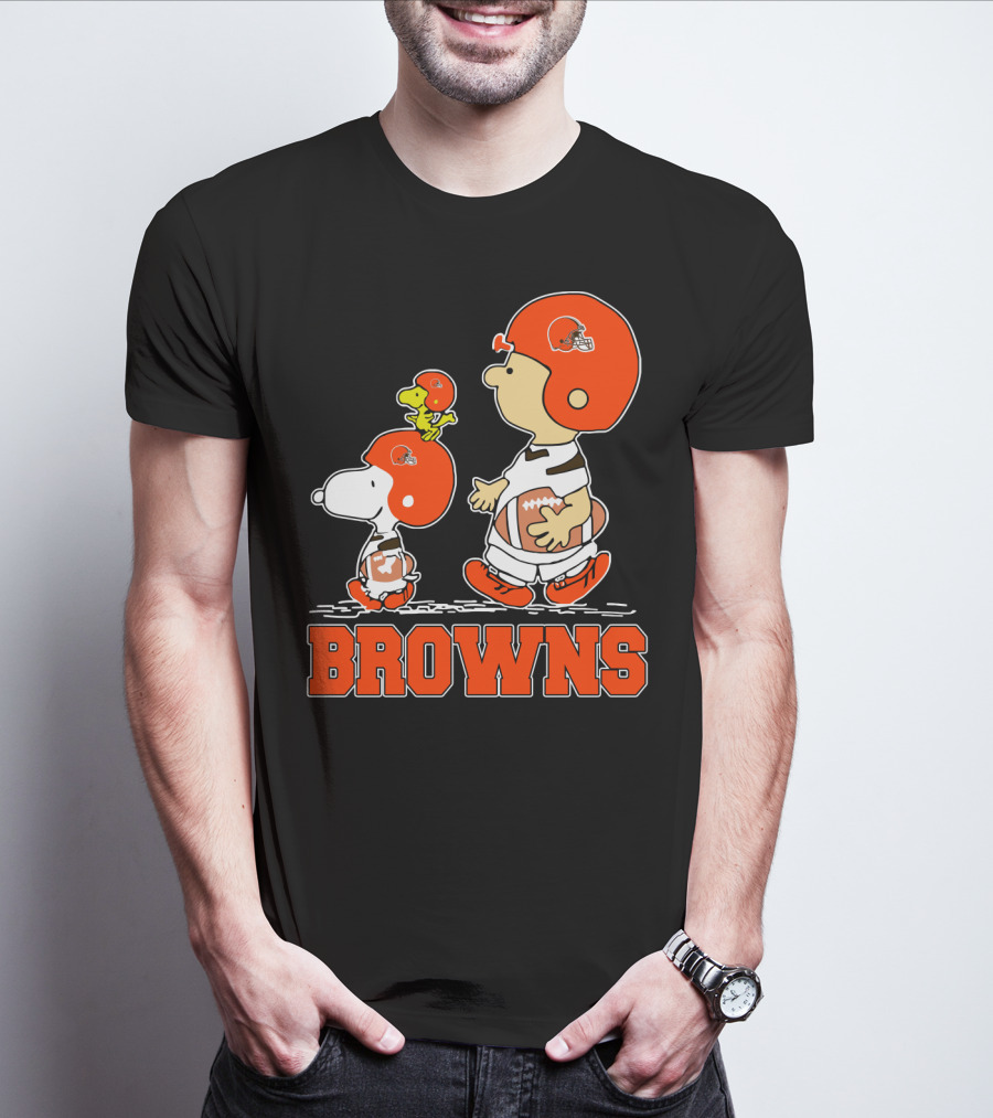 Snoopy And Woodstock With Cleveland Browns Football Helmets And Browns T-Shirt