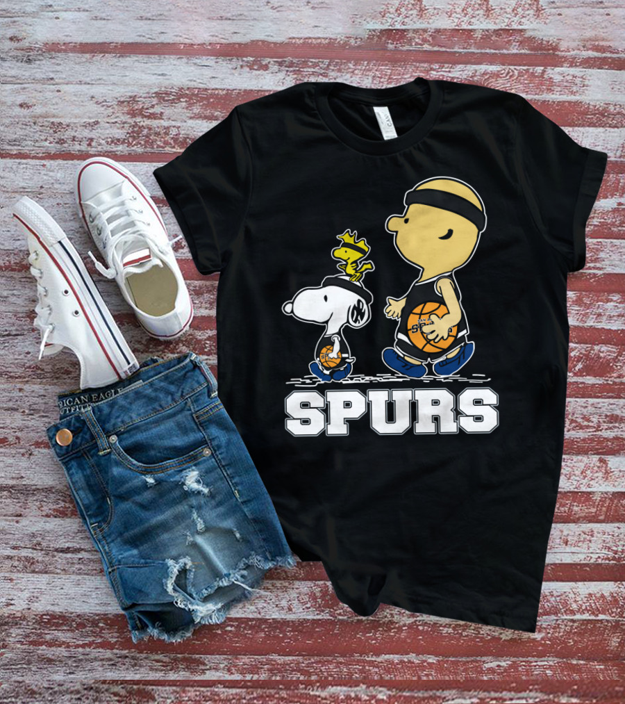 Snoopy Woodstock Basketball San Antonio Spurs Fans T-Shirt
