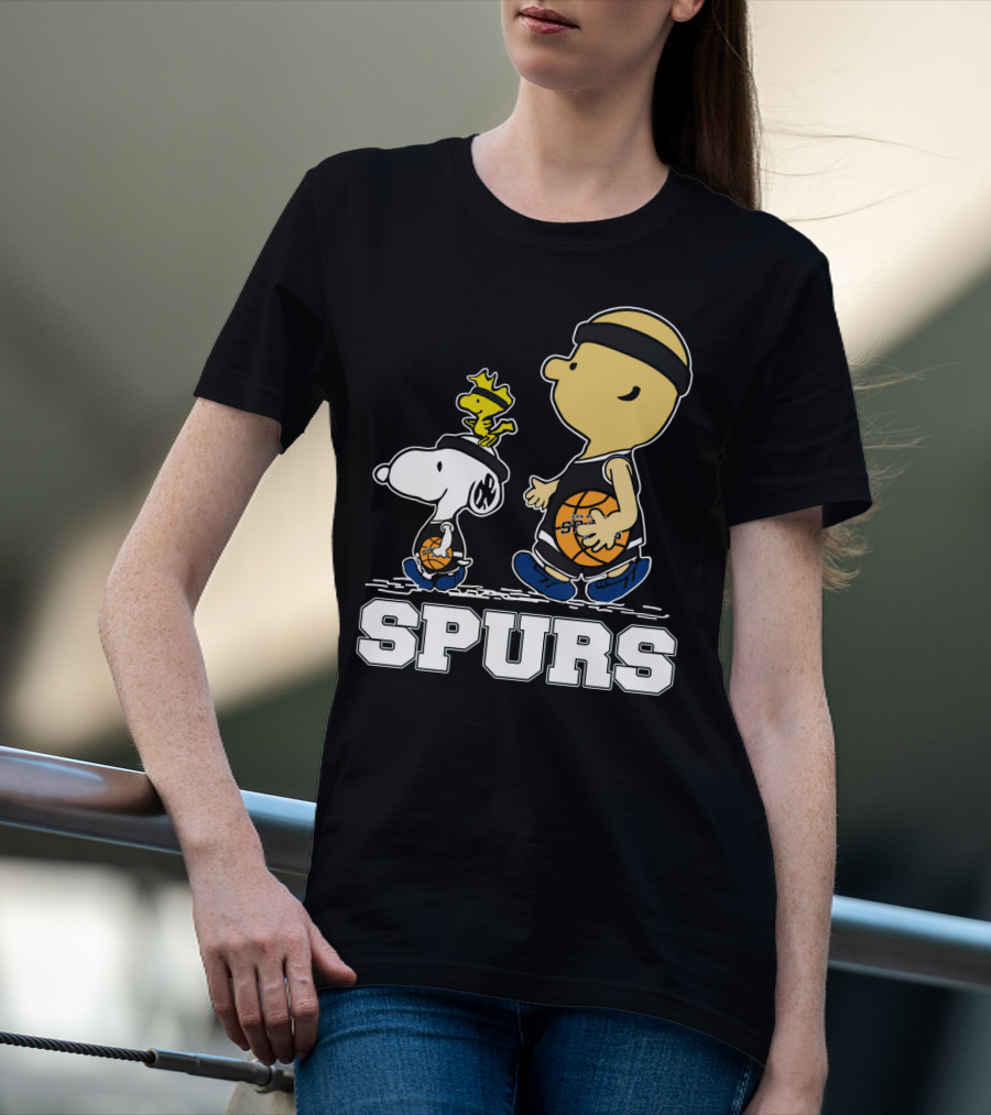 Snoopy Woodstock Basketball San Antonio Spurs Fans T-Shirt