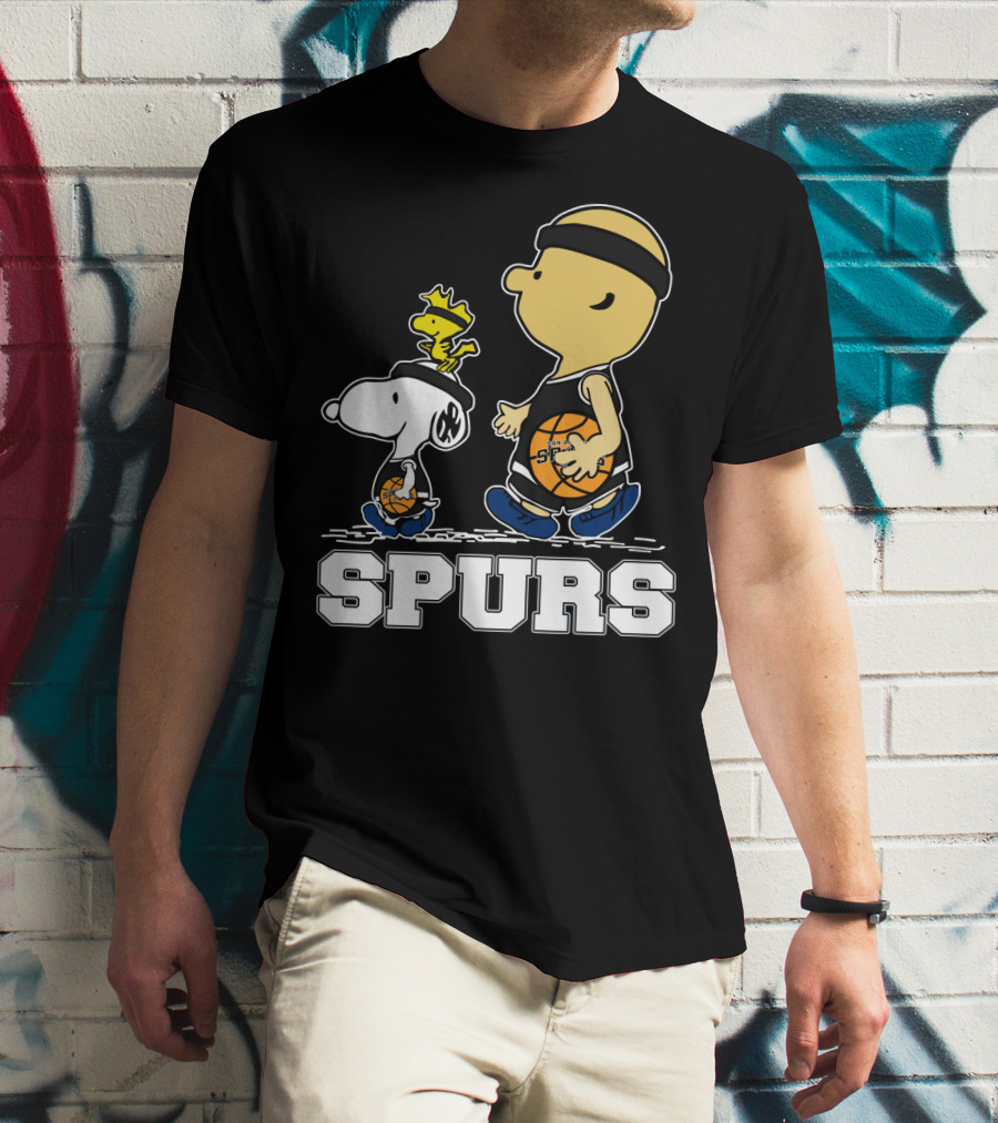 Snoopy Woodstock Basketball San Antonio Spurs Fans T-Shirt