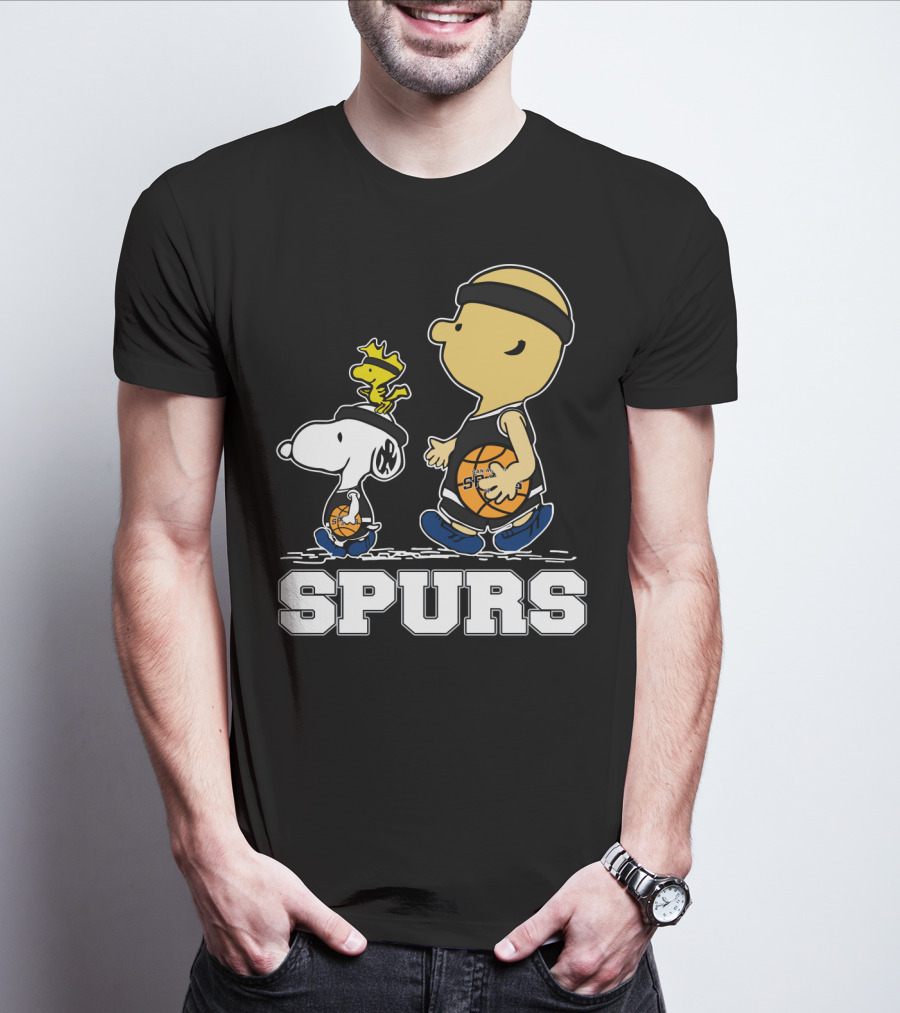 Snoopy Woodstock Basketball San Antonio Spurs Fans T-Shirt