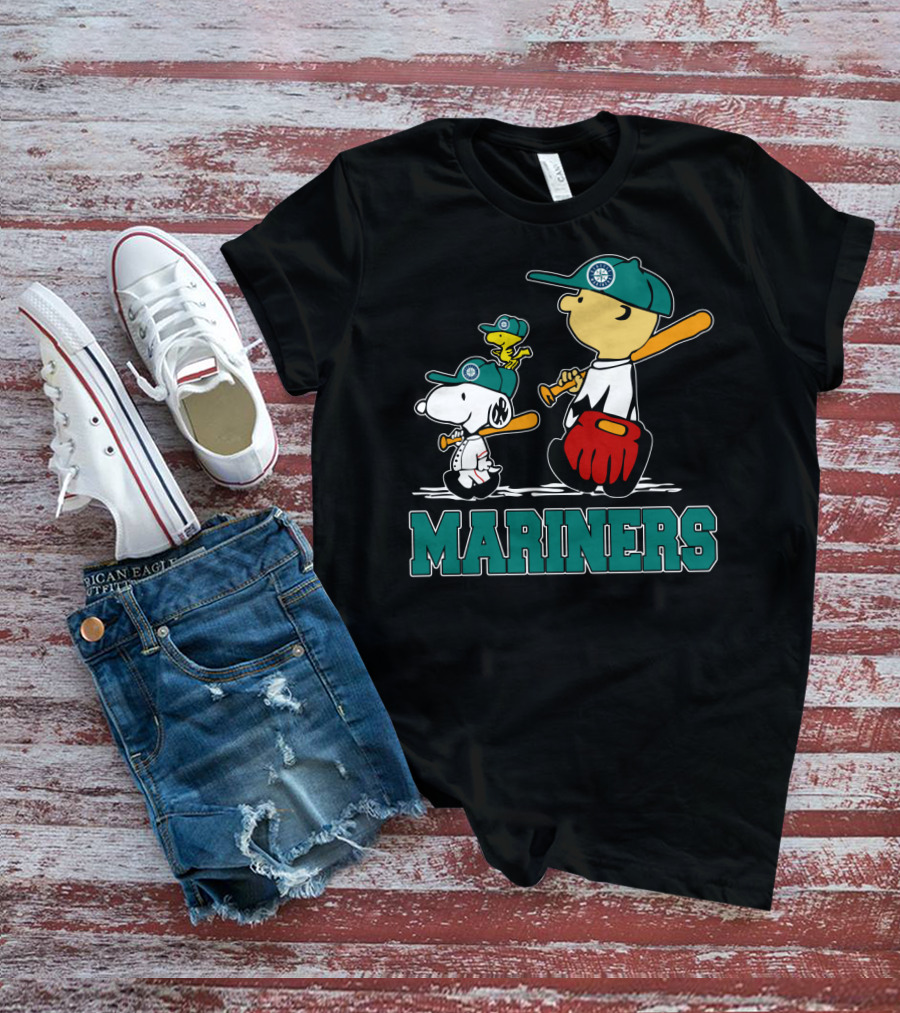 Snoopy Woodstock And Seattle Mariners Peanuts Baseball T-Shirt